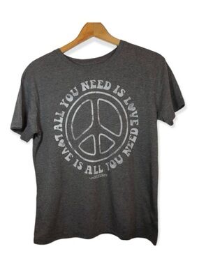 GREY ALL YOU NEED IS LOVE TEE SHIRT SIZE M